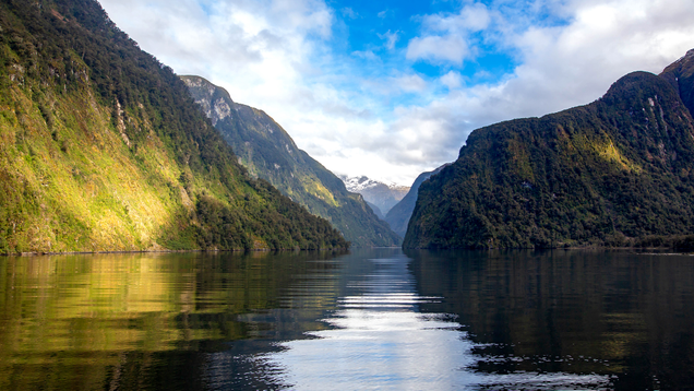 Illustration for article titled 7 Fjords I Would Like To Take Your Family To See Without You